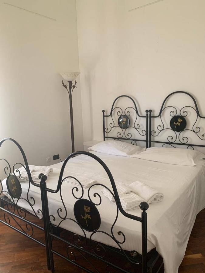 Altrove Bed & Breakfast *